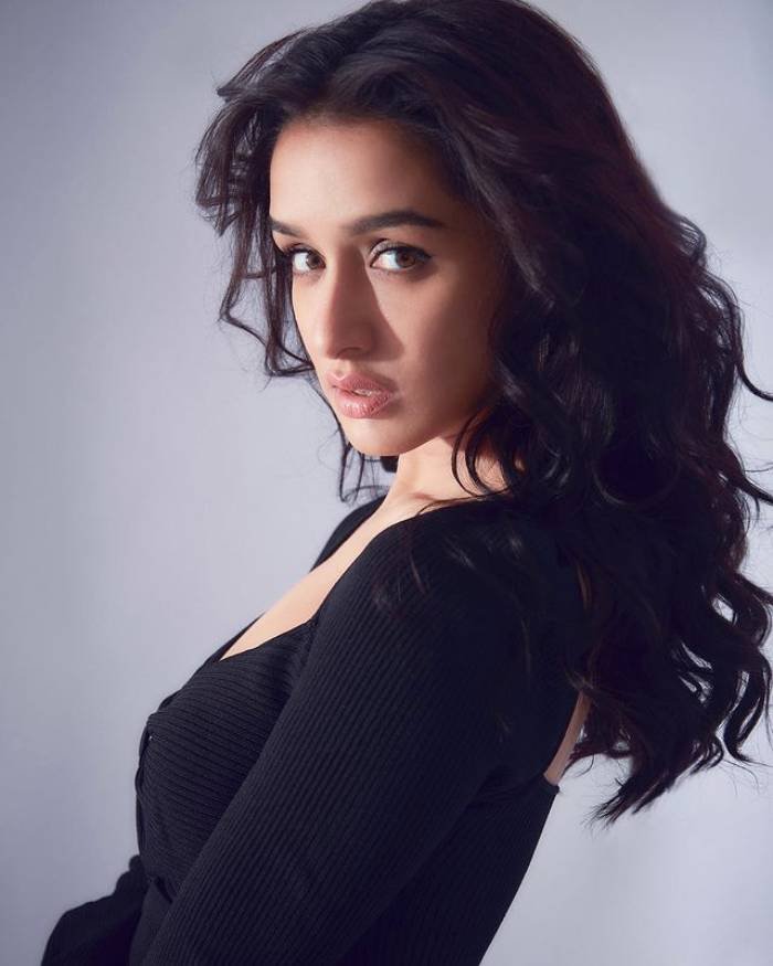 shraddha kapoor_teluguvox 2